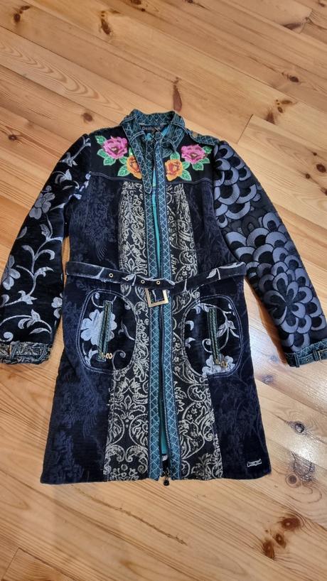 Kabat desigual, desigual,s