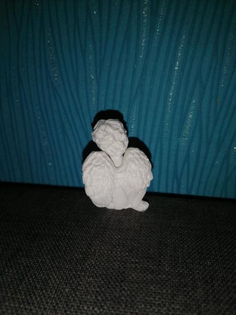 Soška malého anjela, 