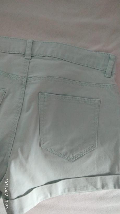 Šortky, h&m,146