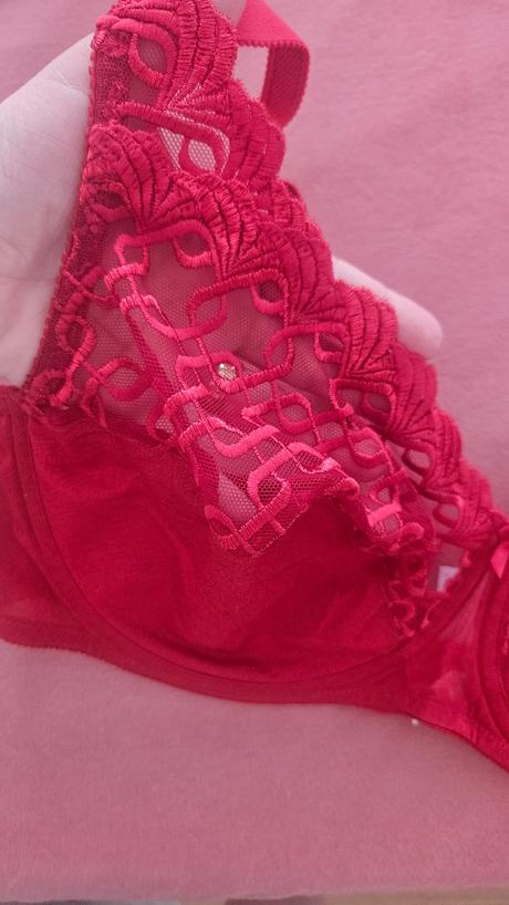 Dámska podprsenka triumph, triumph,100c