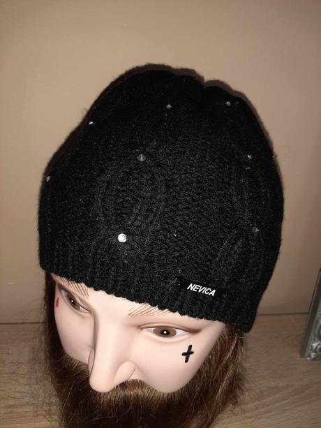 Čiapka nevica,