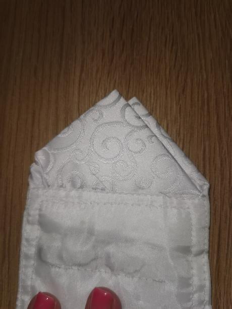 Svadobná kravata, 54