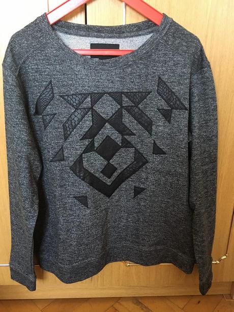 Mikina s ,,hadím" vzorom, gate,38