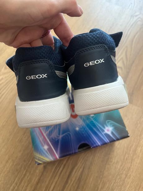 Geox blikajúce tenisky, geox,32
