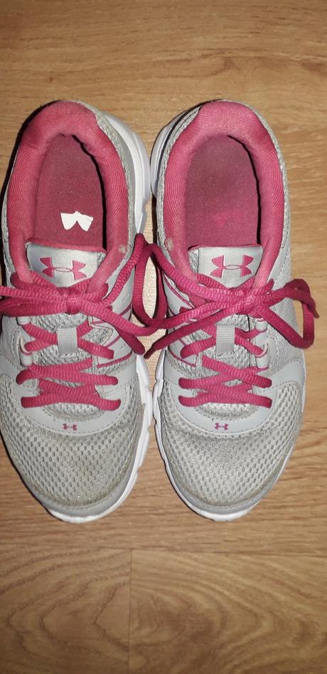 Bežecké tenisky under armour, under armour,36