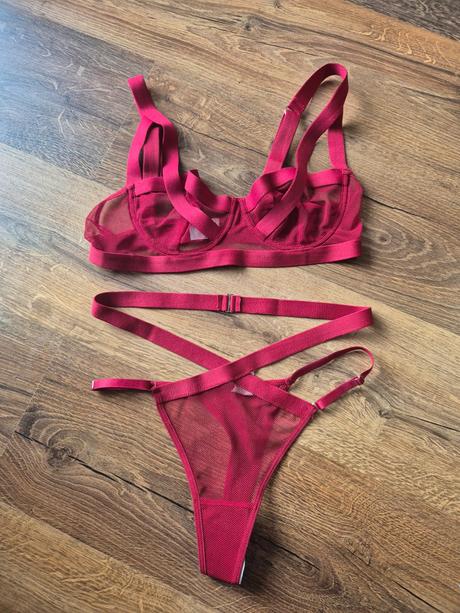 Bordový set podprsenka a tangá, l