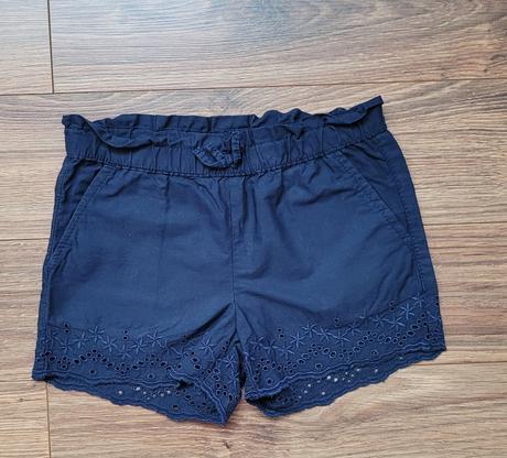 2x šortky, c&a,116