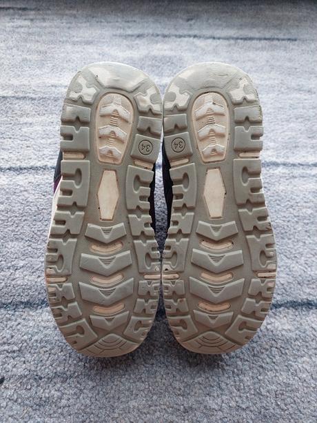 Členkové čižmy, 34