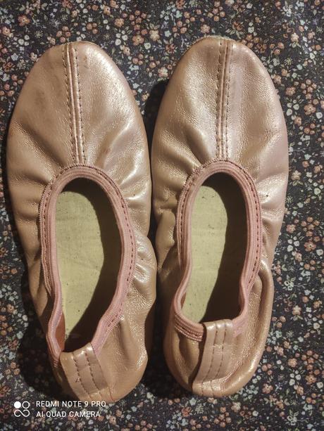 Kožené tanečné špičky 31 ccc, 31