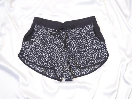 Kvalitné tenké kraťasy c&a, c&a,36