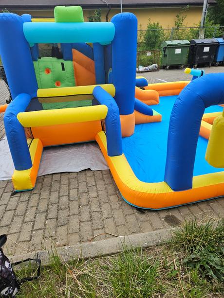 Skákací hrad zábavné centrum, 