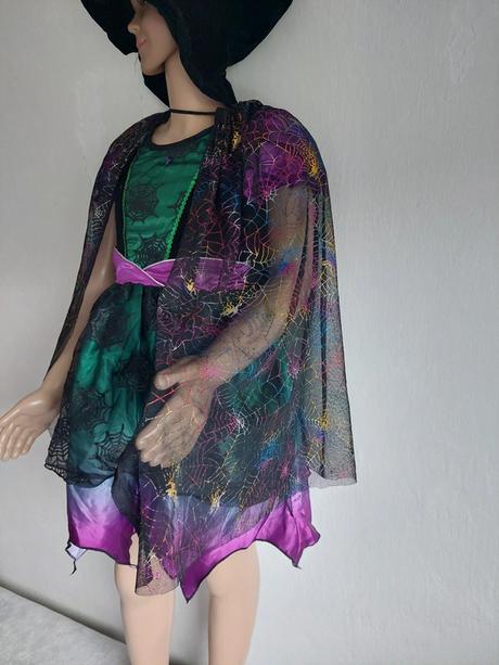 Čarodejnica exkluzívny komplet kostým veľ.122,