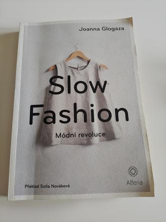 Slow fashion,
