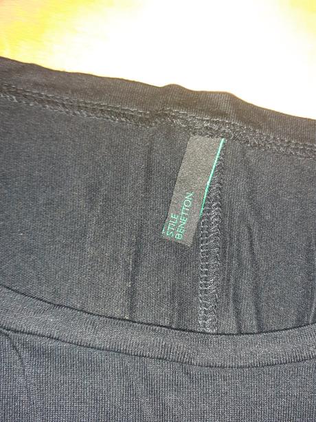 Čierny top s flitrami, benetton,m