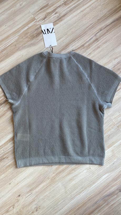 Top zara c. s, zara,s