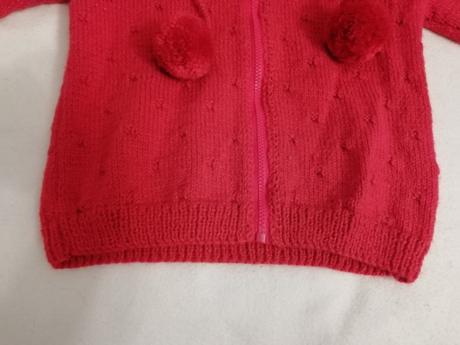 Štrikovaný svetrík s kapuckou na 6 rokov, 128