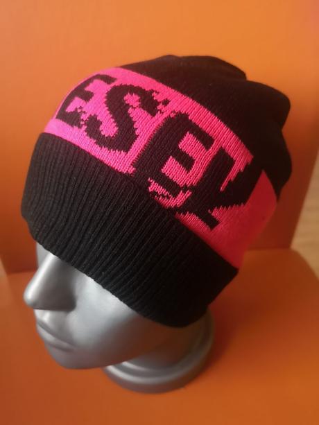 Diesel dievčenská zimná čiapka veľkosť 8-12 rokov, diesel,134 / 140 / 146 / 152