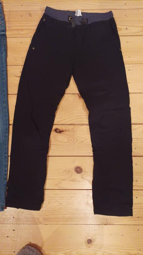 Rifle a nohavice, takko,158