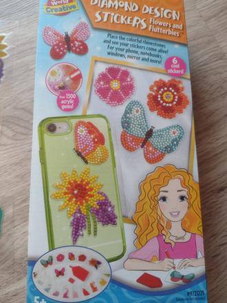 Nalepovacie obrázky - motýle a kvety,