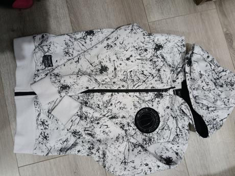 Mikina, chapter young,134