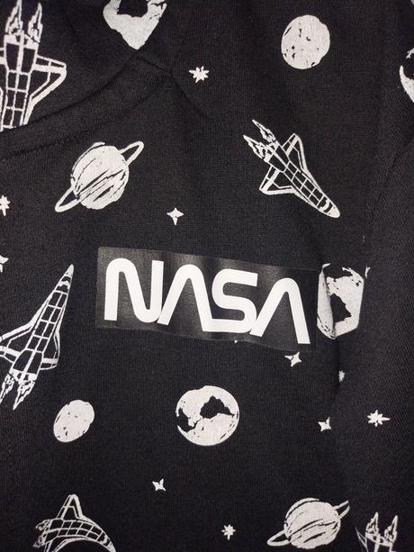 Mikina nasa, sinsay,158