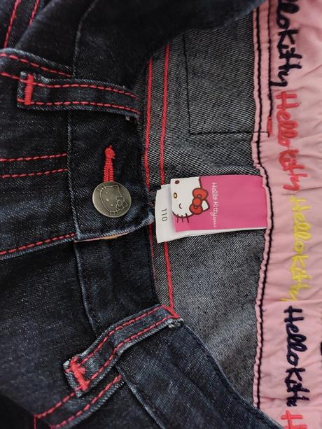 Dievcenske rifle, hello kitty,110