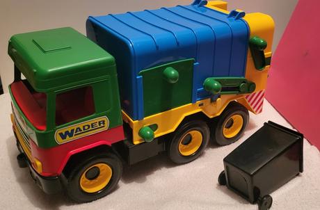 Smetiarske auto s košom, 