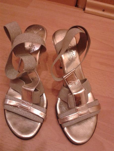 Strieborne sandalky, 37