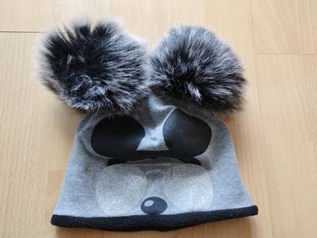 Čiapka s brmbolcom, 92