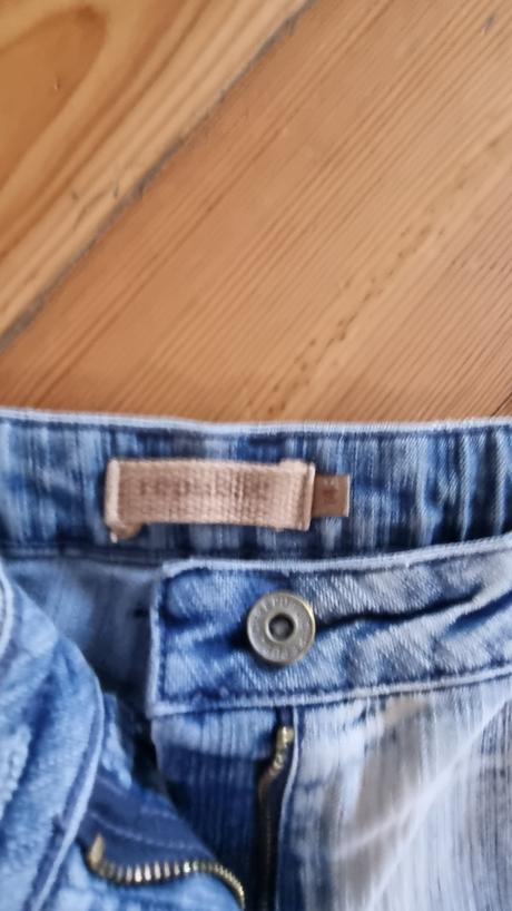 Kraťasy republic veľkosť m, m