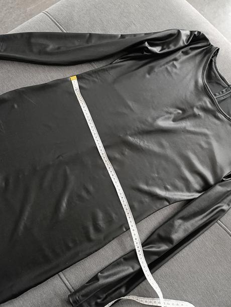 Šaty v imitacií kože, l