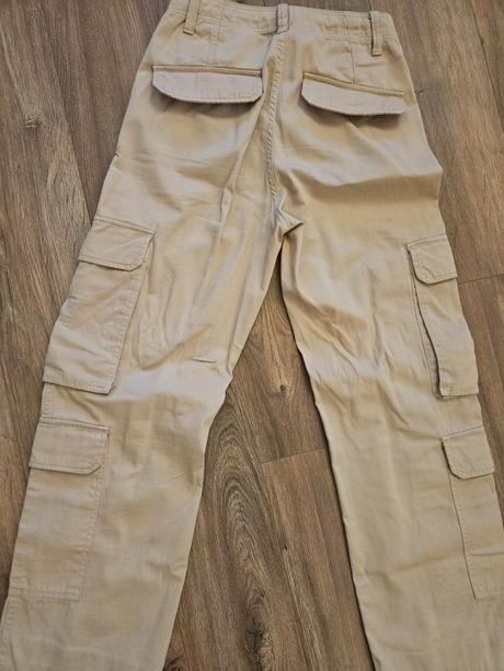 Nohavice, bershka,34