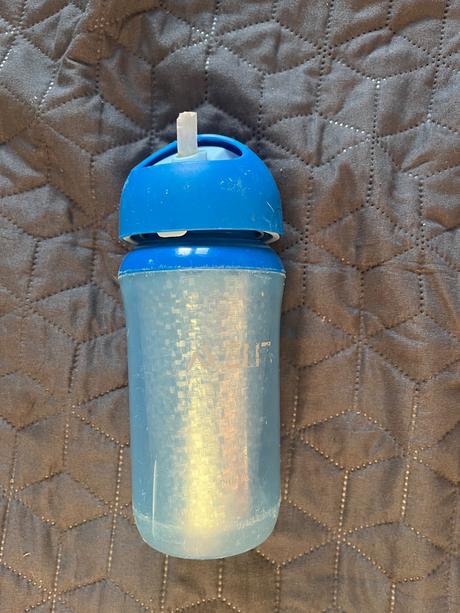 Flaska na pitie, avent