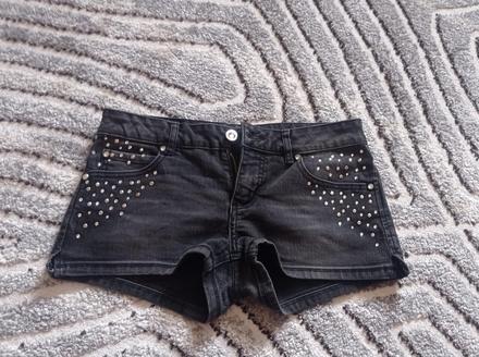 Tmavošedé rifľové kraťasy, 170