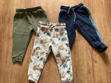 Oteplené tepláky, f&f,86