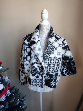 Dámsky krátky flaušovy kabátik chiaretta, 