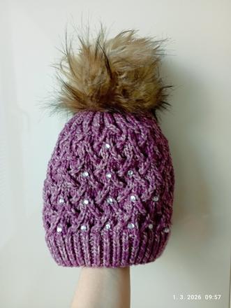 Teplá dievčenská čiapka (už s poštovným), s