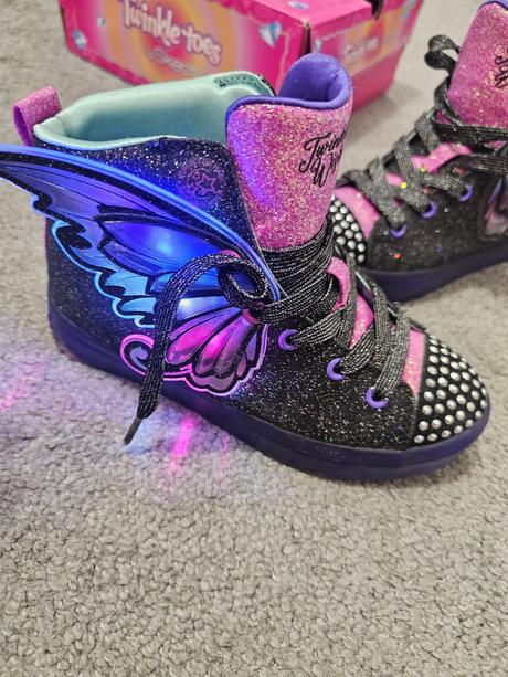 Skechers twinkle toes, skechers,32