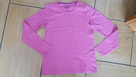 Ružové tričko výborný stav, 134