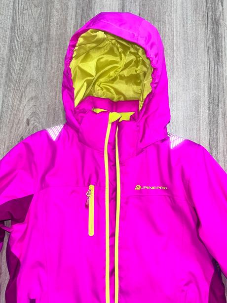 Kvalitna membránova bunda top, alpine pro,146