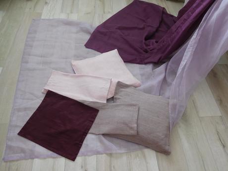 Borievkové záclony + vankúš 5x, v podobnom odtieni, 