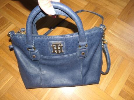 Tommy hilfiger original kozena kabelka/crossbody, tommy hilfiger