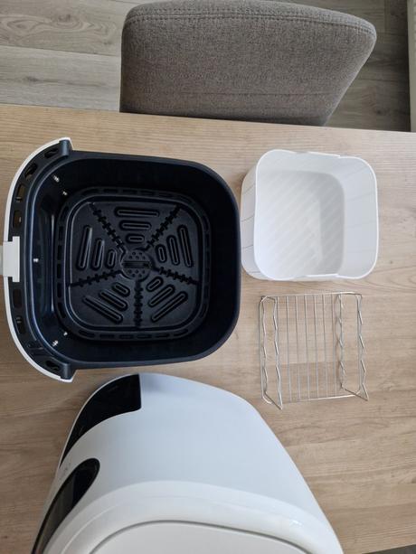 Inteligentná teplovzdušná fritéza airtasty smart a,
