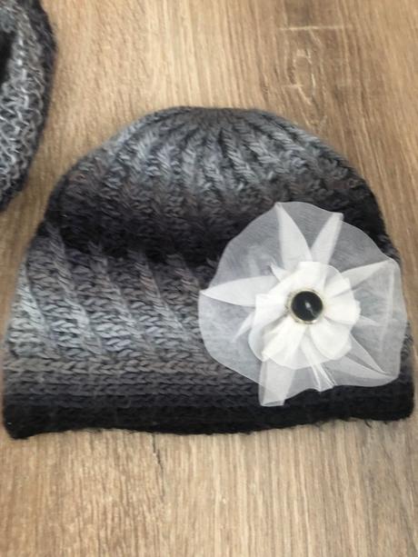 Set šál a čiapka handmade čierno šedá 1 až 4 roky, 92
