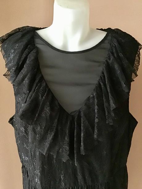 Krajkové šaty asos /66, 54