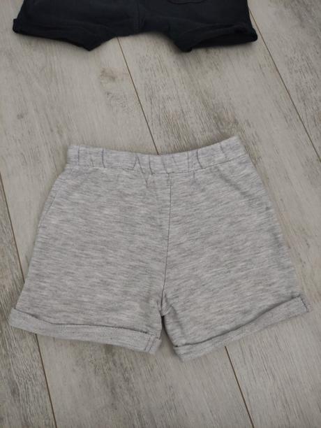Šortky, next,80