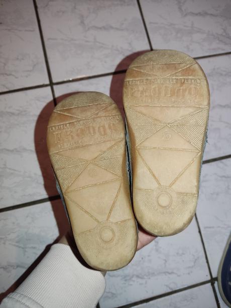 Barefoot topánky, froddo,23