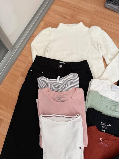 Balík oblečenia - s, s