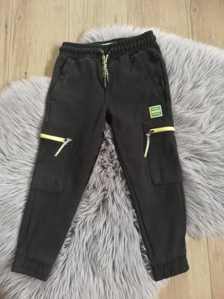 Teplaky, reserved,110