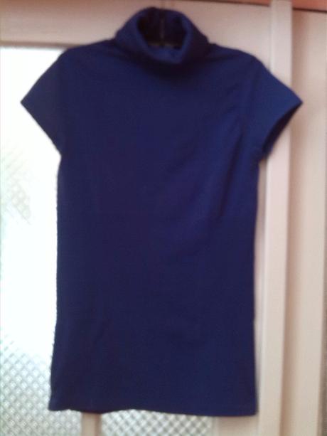 Pekny pulover znacky connection 18, m